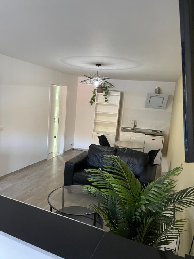Grand Studio A 5 Minutes Du Centre Namur Dış mekan fotoğraf